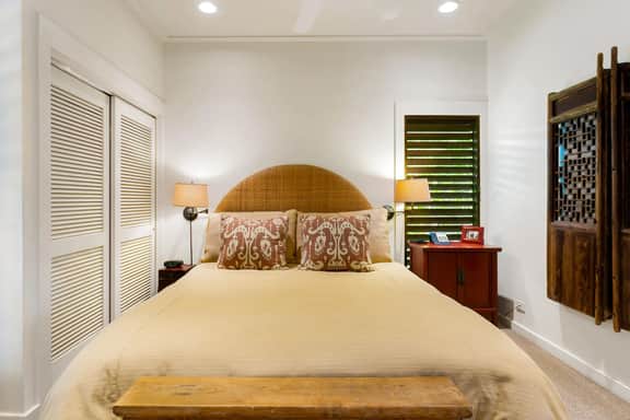 KP9 Beachfront Ocean View | AC • Pool • Modern