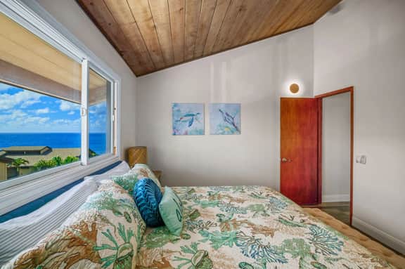 1302 Seaside | Oceanview•Pool•Spa•Whales